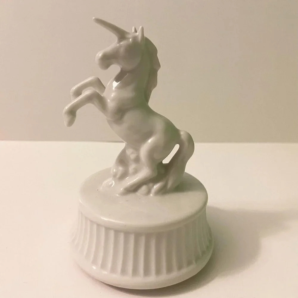 Vintage Otagiri Unicorn Rotating Music Box As Time Goes By 5 Inch Tall Figurine